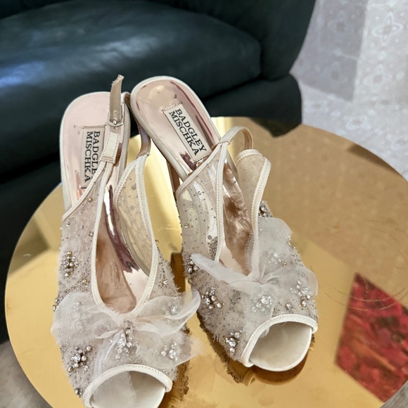 Shoes - Badgley Mischa white sparkly heels